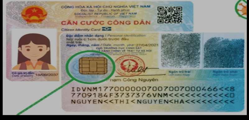 Hình ảnh cảnh báo về rủi ro khi sử dụng ứng dụng của bên thứ ba để xem tin nhắn đã thu hồi, minh họa nguy cơ mất dữ liệu cá nhân.