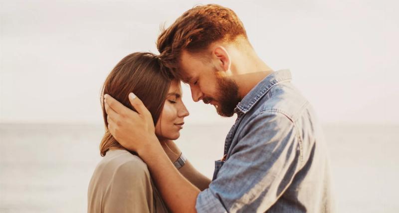 Phụ nữ nhận lời chúc 8-3 từ nhiều đối tượng khác nhau, thể hiện tình yêu thương và sự quan tâm trong ngày đặc biệt